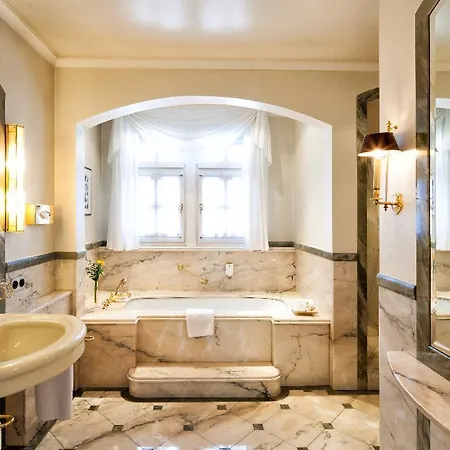 Krone Assmannshausen 4* Rüdesheim am Rhein