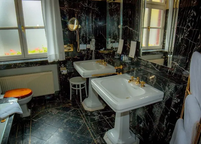 Krone Assmannshausen 4*