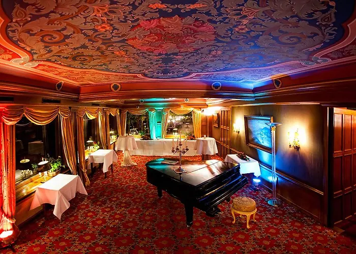 Krone Assmannshausen Hotel 4*