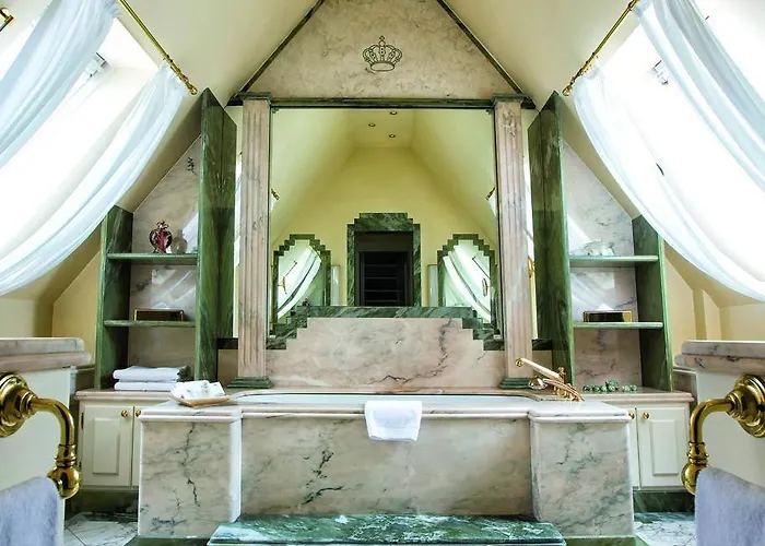 Krone Assmannshausen 4*