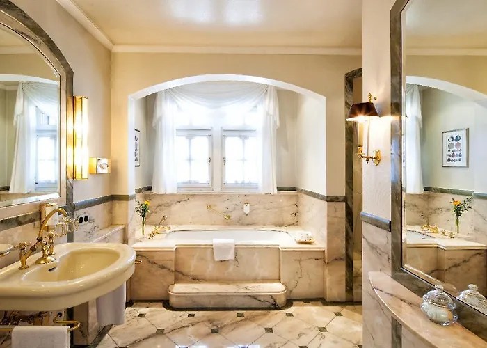 Krone Assmannshausen 4* Ruedesheim am Rhein